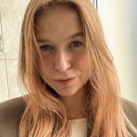Репетитор - Валерія К. id: 184292