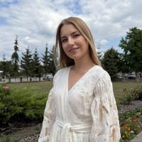 Катерина Троян  репетитор  Англійської мови онлайн