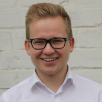 Репетитор - Петр К. id: 103099