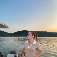 Ангеліна К.