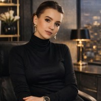 Репетитор Екатерина Есакова - BUKI