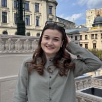 Алеся Певна  репетитор  Английского языка онлайн