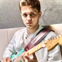 Репетитор Ігор Левчук - BUKI