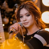 Репетитор Анастасія Ейваз - BUKI