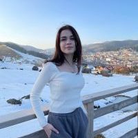 Репетитор - Юлія Ф. id: 142133