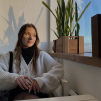 Репетитор - Олена М. id: 156485