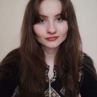Юлія Кажук  репетитор  Англійської мови онлайн