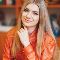 Репетитор - Юлія М.