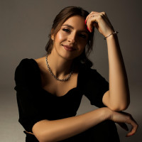 Репетитор - Юлія Б. id: 43515