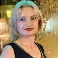 Репетитор Валентина Джугастрянська - BUKI