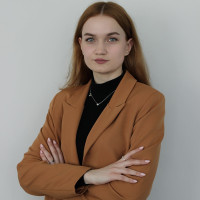 Репетитор - Юлія П. id: 173310