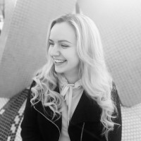 Репетитор Оксана Миргородченко - BUKI