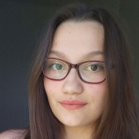 Софія Сажинець  репетитор  Англійської мови онлайн