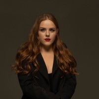 Дарья Буренко  репетитор  Уроків вокалу онлайн