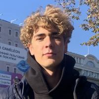 Репетитор - Хоменко Влад  id: 102066