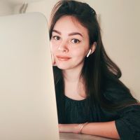 Репетитор - Виктория Л. id: 77191