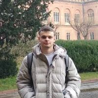 Репетитор - Максим Т.