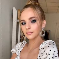 Репетитор - Виктория Ш. id: 138773