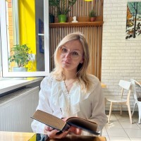 Анна Абраменко  репетитор  Англійської мови онлайн