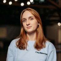 Єлизавета Холод