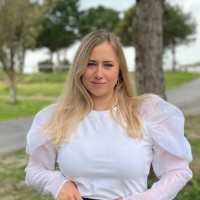 Софія Я.