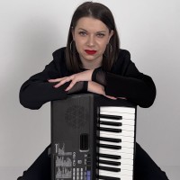 Репетитор Інна Валентюк - BUKI