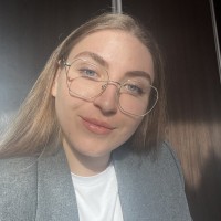 Репетитор - Уляна П. id: 196738