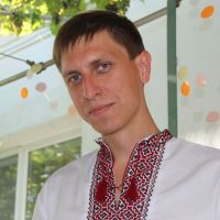 Репетитор - Михайло .