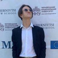 Репетитор - Володимир Б. id: 124096