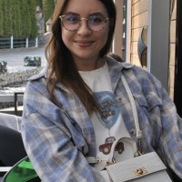 Репетитор Юлія Лукач - BUKI