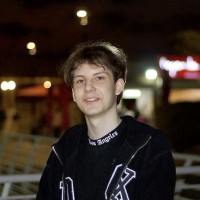 Максим Агарков  репетитор  Англійської мови Київ