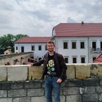 Репетитор - Юрій П. id: 56383