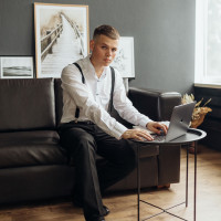 Репетитор - Стас Э. id: 163780