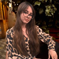 Репетитор Анастасія Глущук - BUKI