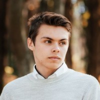 Репетитор - Сергій С. id: 157478