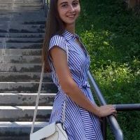 Репетитор - Наталія П. id: 64122