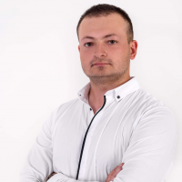 Репетитор - Андрей Л. id: 57800