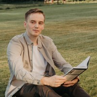 Репетитор - Андрей В. id: 70094