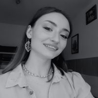 Репетитор - Софія С. id: 70468