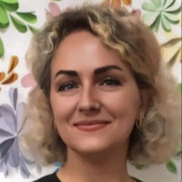 Ольга Дирда  репетитор  Біології онлайн