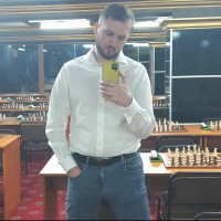 Виктор Музыка  репетитор  Шахматам онлайн
