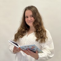 Алина Лазуренко  репетитор  для Подготовки к школе онлайн