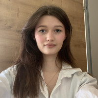 Вікторія Ш.