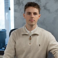 Репетитор Иван Хмарук - BUKI