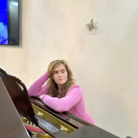 Репетитор Валерія  Добруха  - BUKI