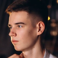 Репетитор - Євген К. id: 199335