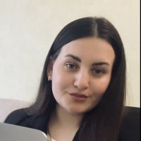 Репетитор Олена Дем’яненко - BUKI