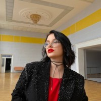 Валерія Переверзєва  репетитор  Української мови та літератури онлайн
