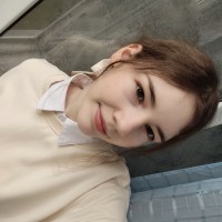 Юлия Харламова  репетитор  Англійської мови онлайн