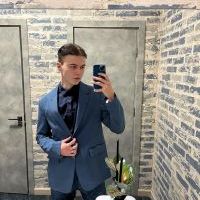 Репетитор - Петро К. id: 141415